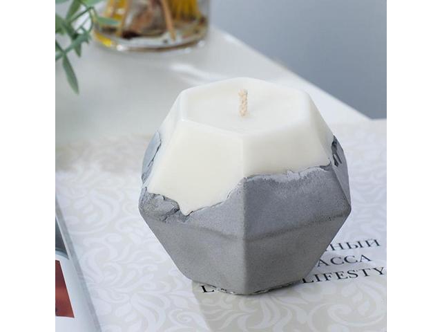 *свеча интерьерная на бетоне "кристалл" 9x8см. белая